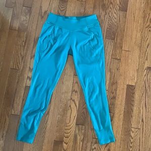 emerald green cropped leggings girls size 14/16